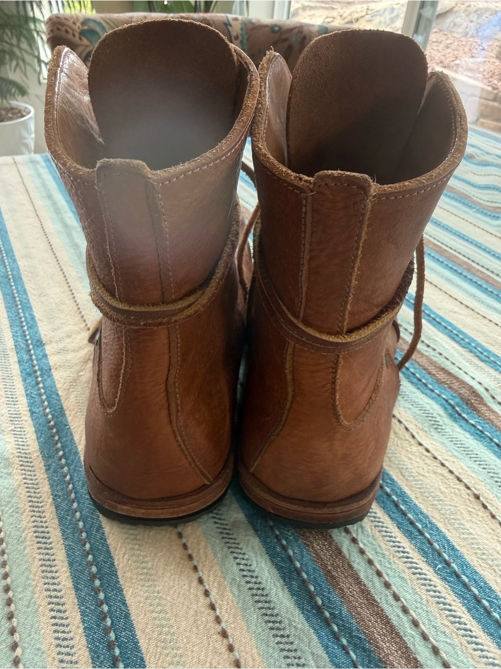 Women's Brown Leather Lace-Up Handmade Cydwoq Ankle Booties - Picture 4 of 7